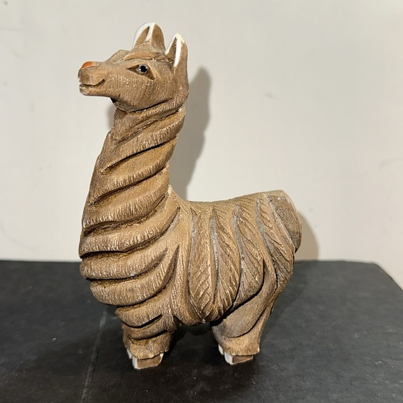 Artesania Rinconada Llama Figurine, Collectible Art Uruguay Unsigned - Picture 2 of 8